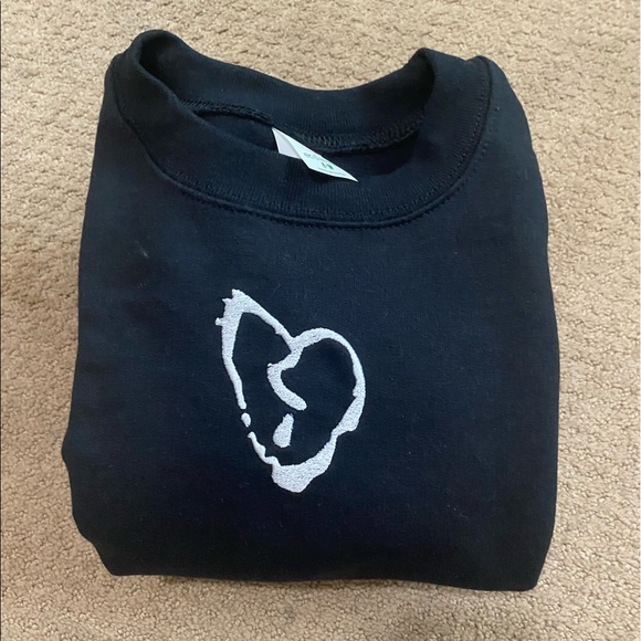 Tshirts crewnecks hoodies - Picture 2 of 2